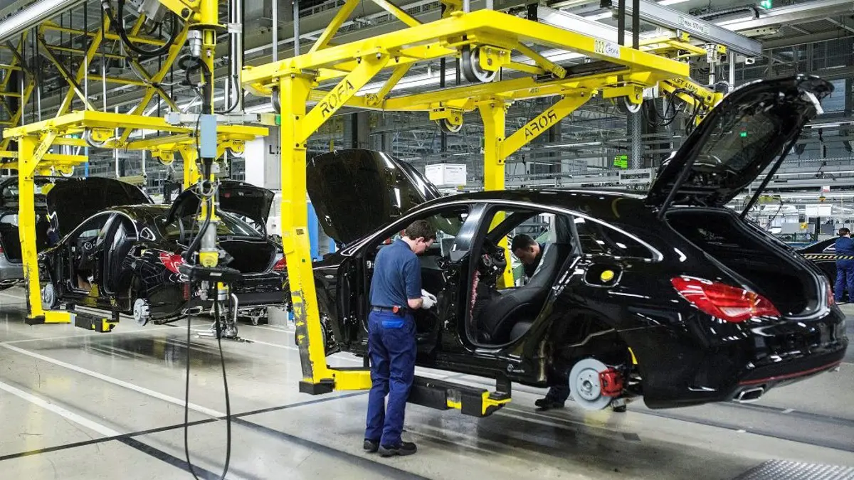 Felfüggesztették a kecskeméti Mercedes-gyár bővítését