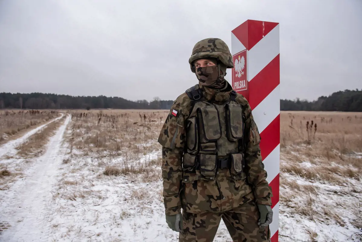 Háborús hangulat: a lengyelek több mint fele visszahozná a sorkatonai szolgálatot