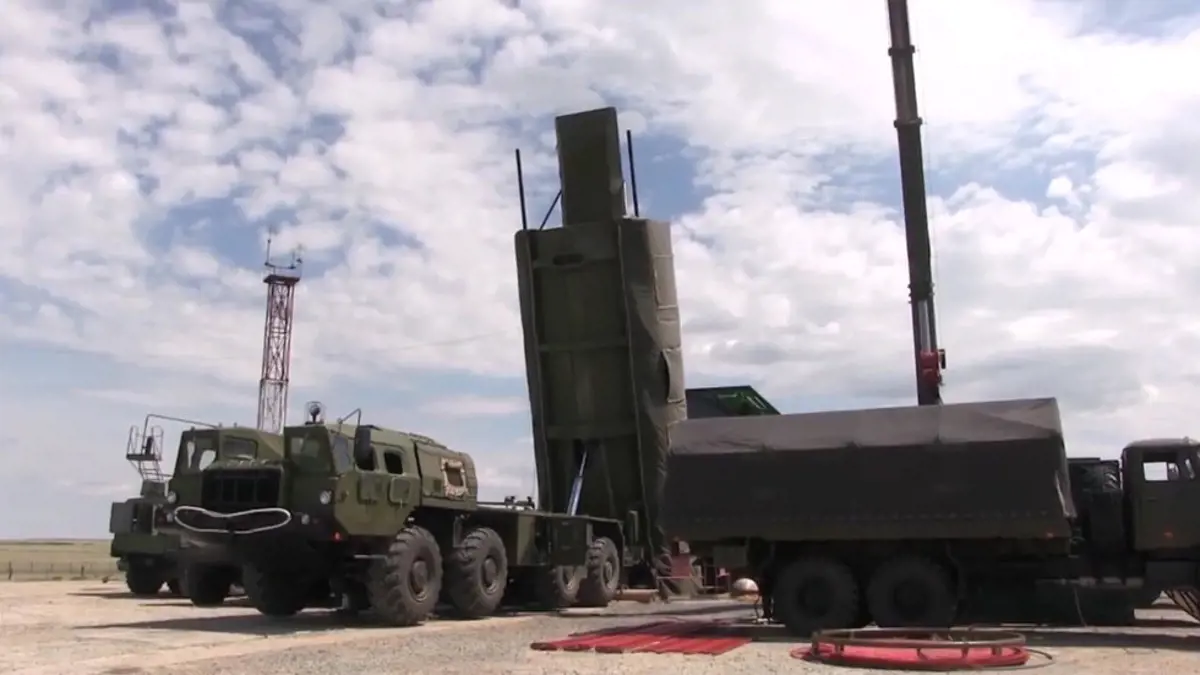 A világon elsőként hiperszonikus rakétarendszert állított hadrendbe Oroszország
