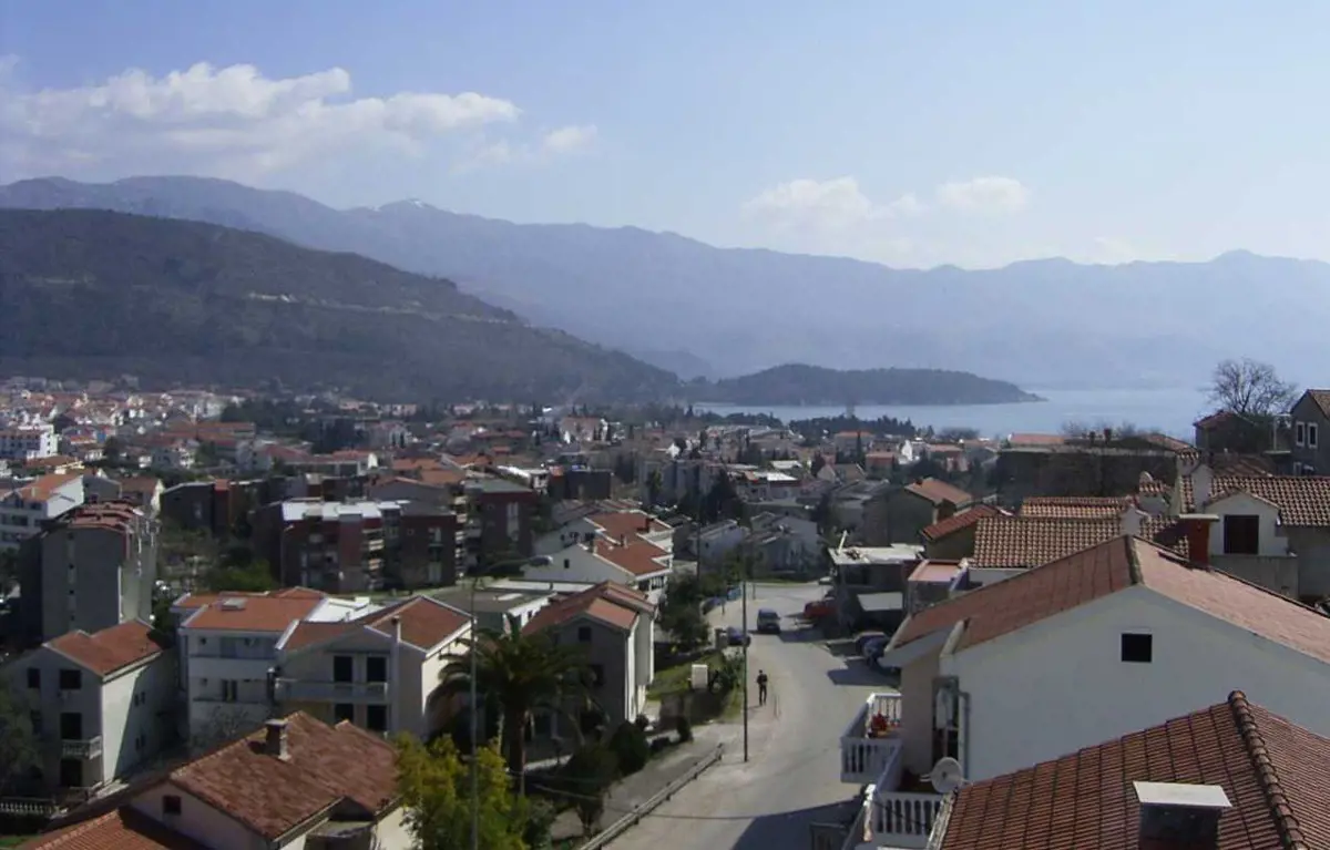Bezárják az iskolákat több montenegrói településen