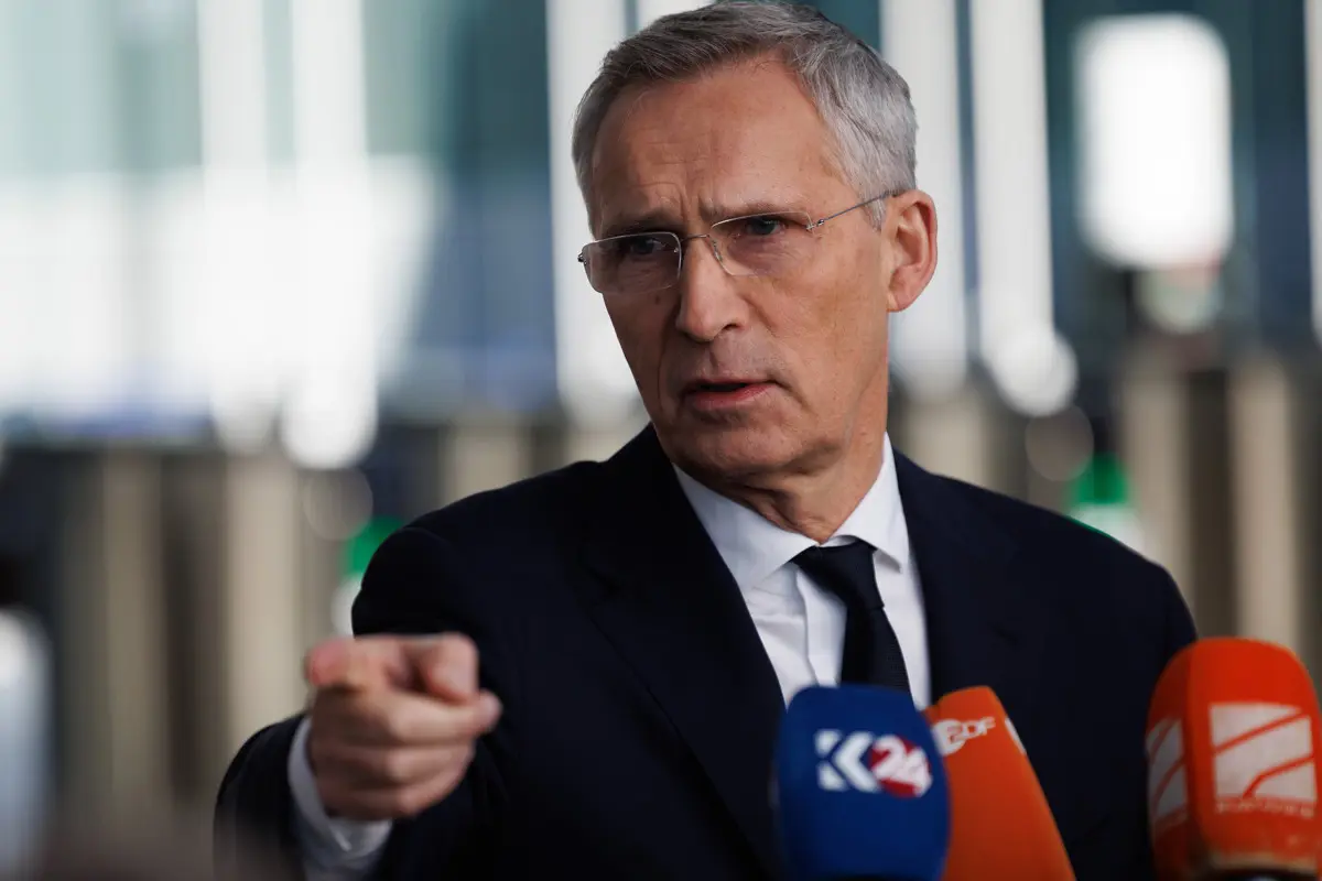 Stoltenberg rászólt az Orbán-kormányra, hogy ratifikálja a svéd NATO-csatlakozást