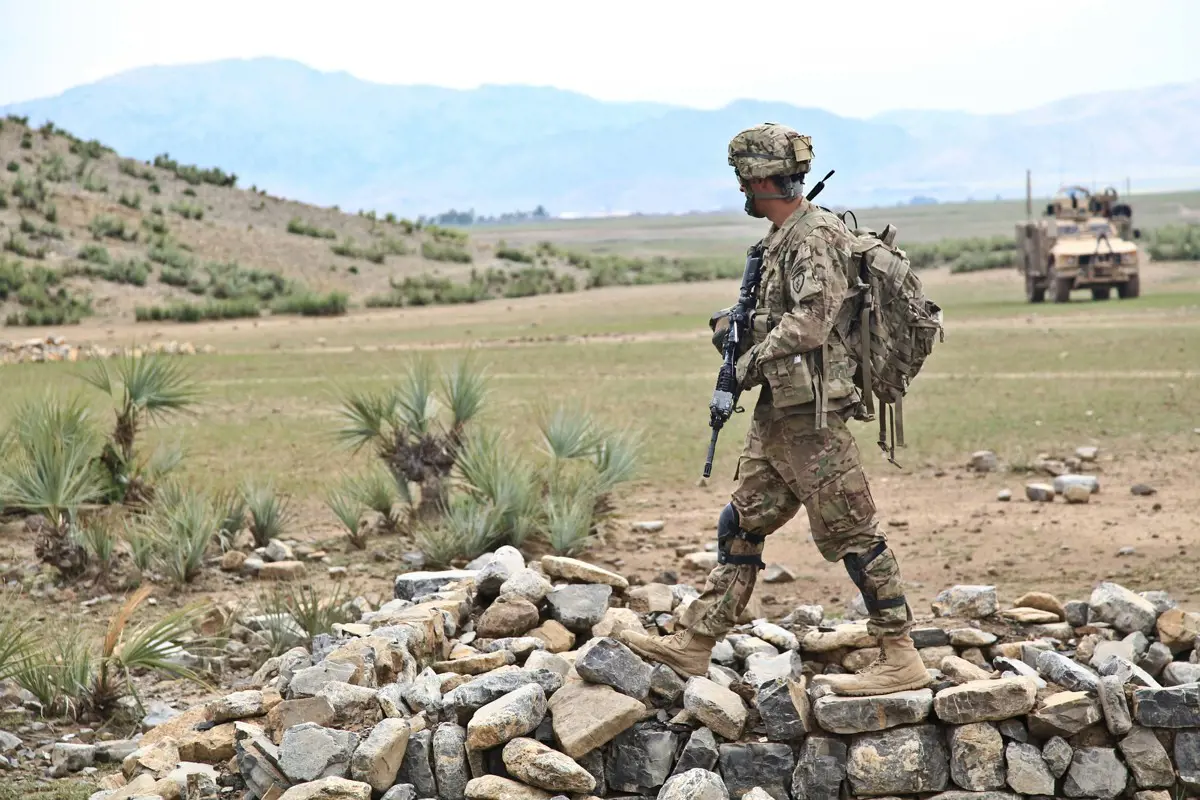 Háromezer amerikai katona védi a menekülésre fenntartott kabuli repteret