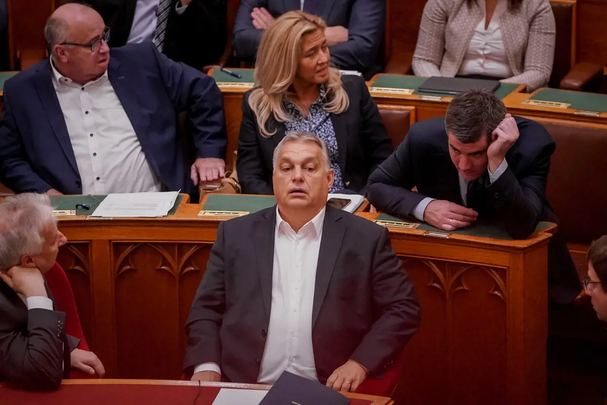 Orbán Viktor autó helyett a 150 személyes Airbus-szal repült Szlovéniába pénteken