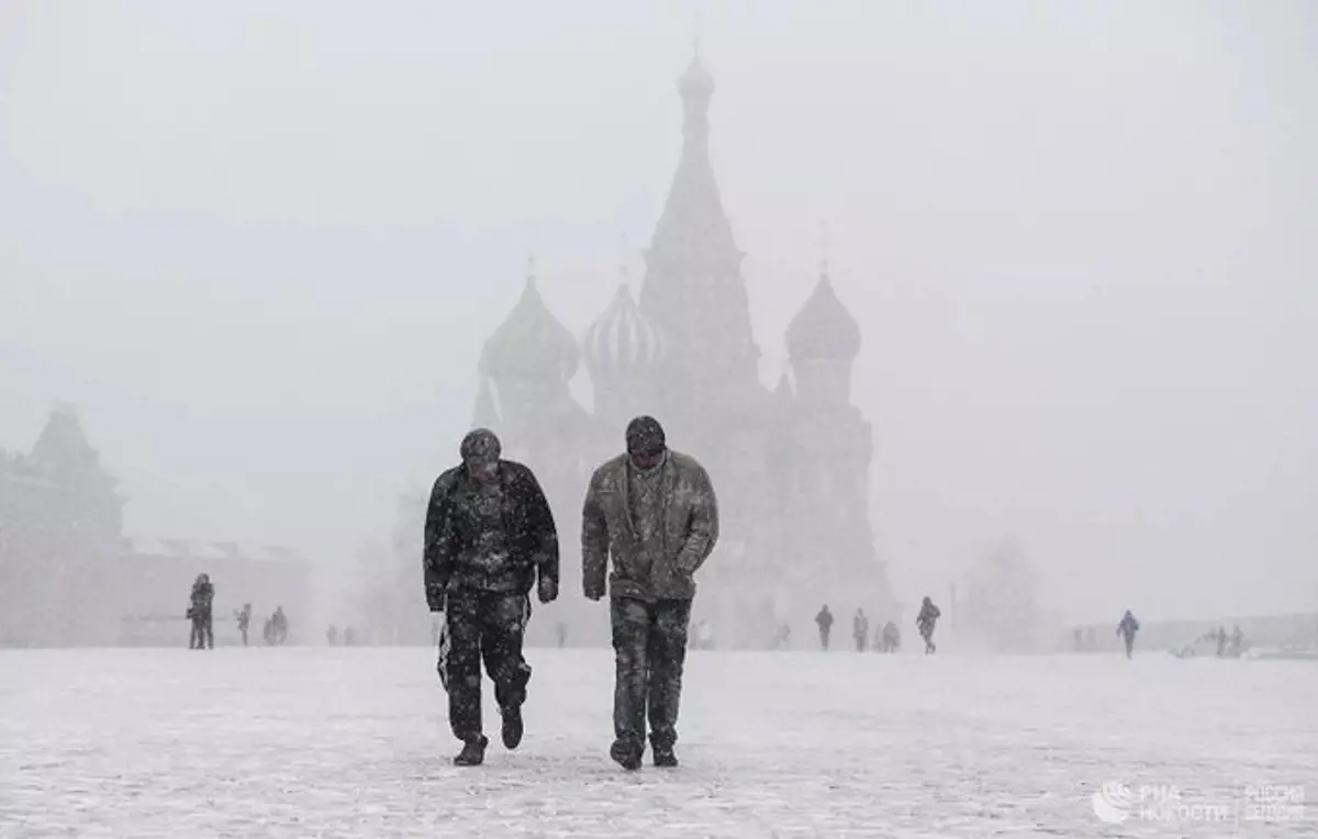 Félméteres havazásra számítanak Moszkvában