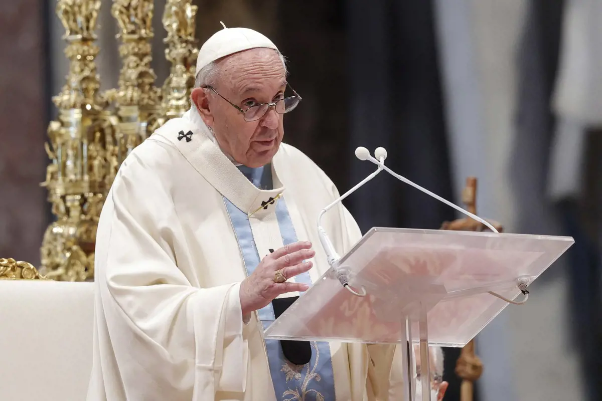 Ferenc pápa: bűnözők, akik a háborúval és a fegyverkereskedelemmel gazdagodnak