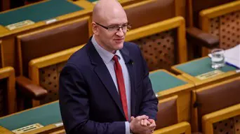 Z. Kárpát Dániel: „Tiltsuk ki a hiénákat és a nyomor vámszedőit a devizások közvetlen közeléből!”