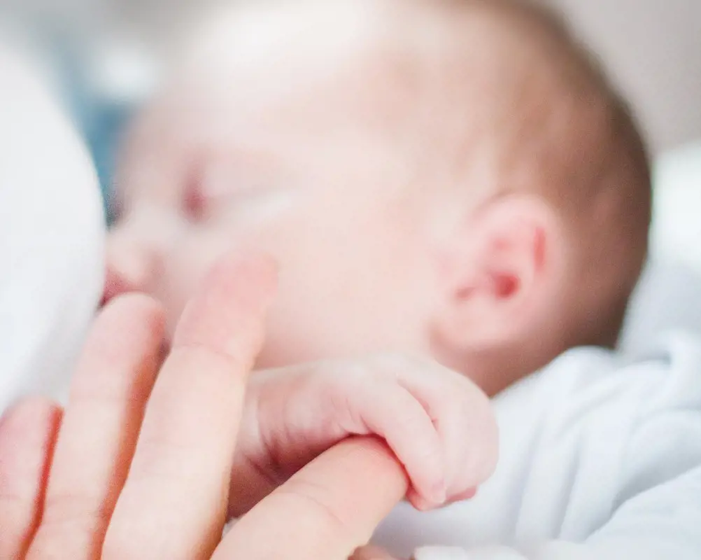 Kutatás: az anyatej megvédheti a csecsemőket a koronavírustól