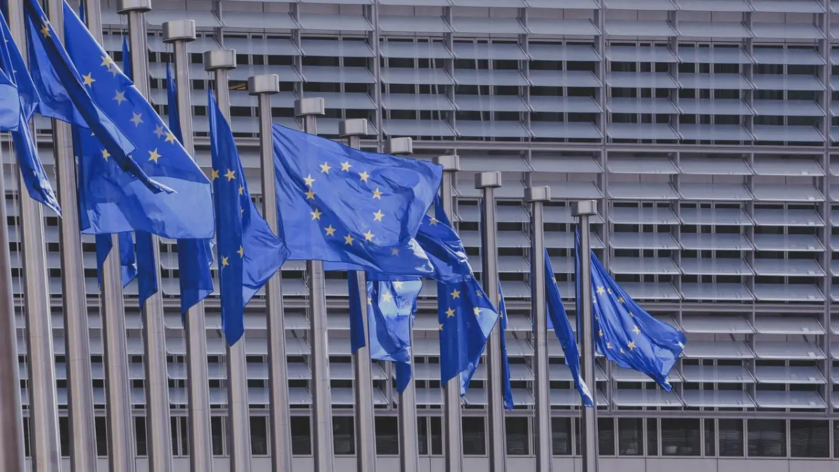 Az EP megszavazta, hogy jogsértések esetén uniós forrásokat vonhatnak el egy adott EU-s tagállamtól