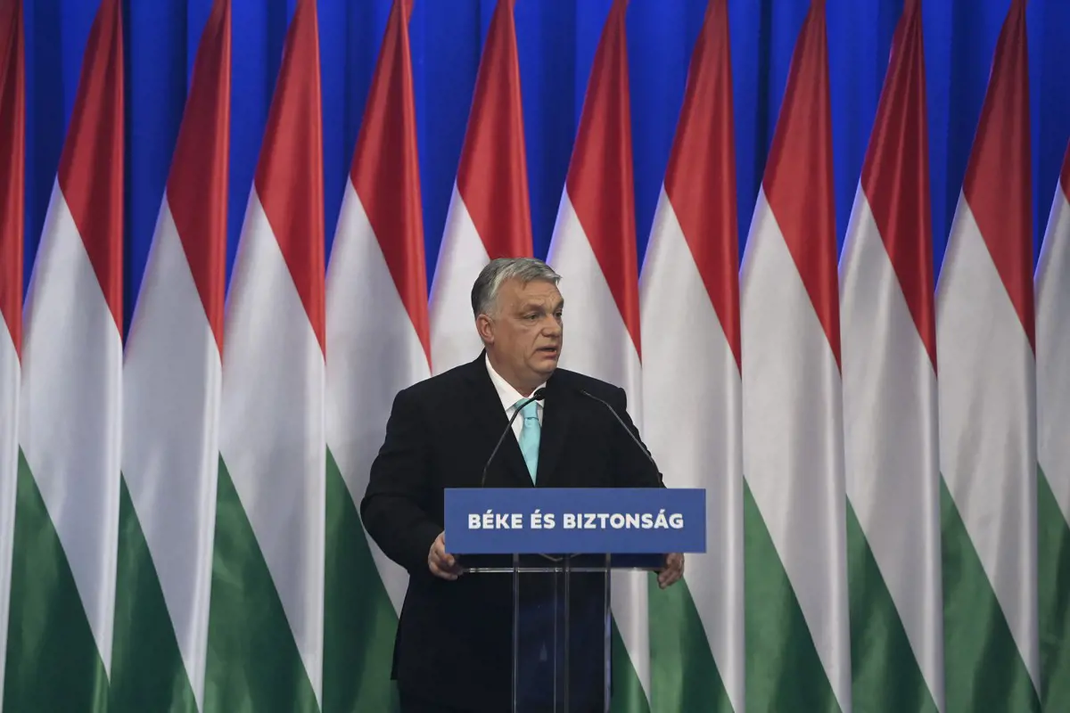 Orbán Viktor egy lövéssel leszedné az inflációt és békefenntartókat vizionál Ukrajnába