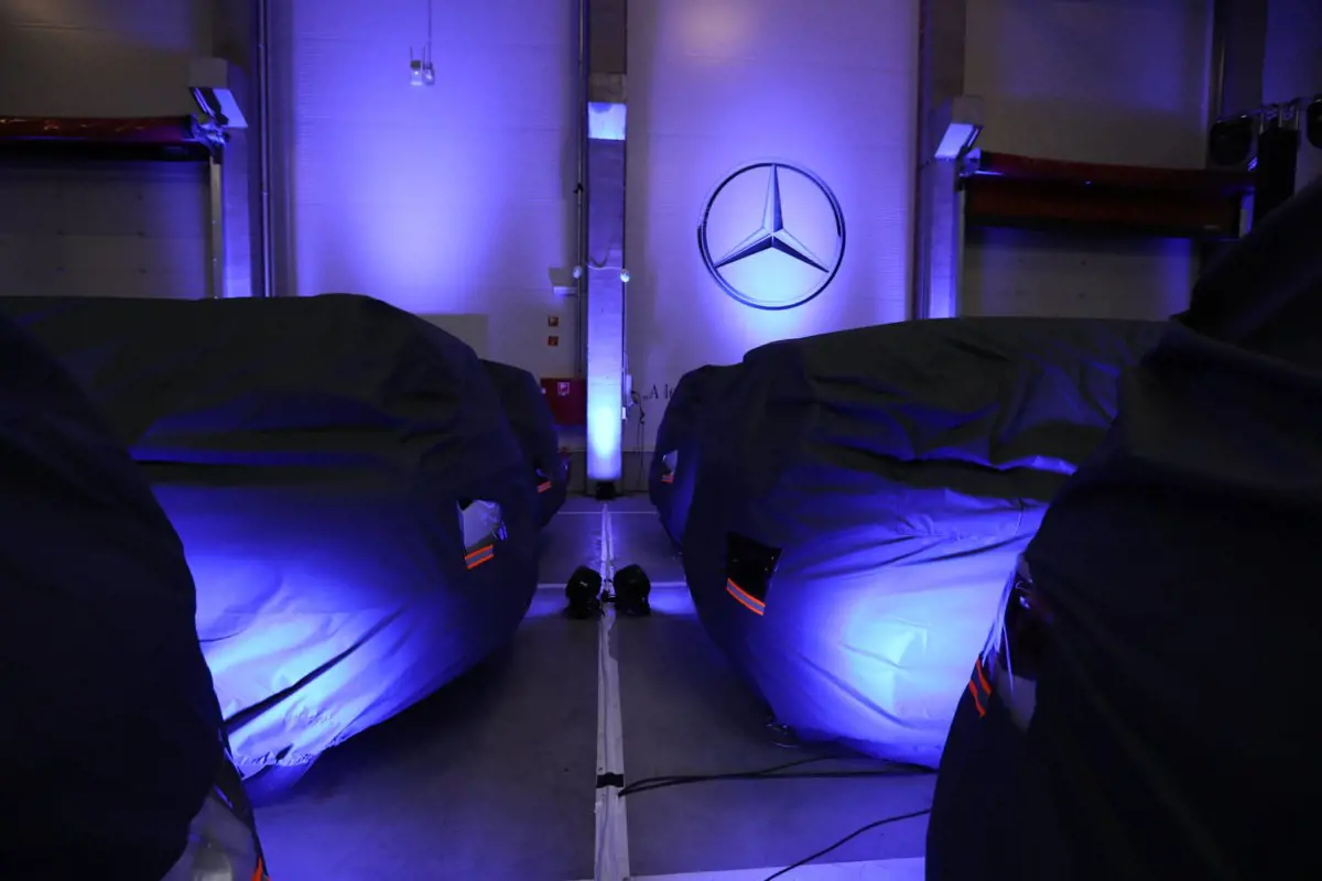 Összeszerelő ország: leáll a kecskeméti Mercedes-gyár, csökkenti termelését a győri Audi