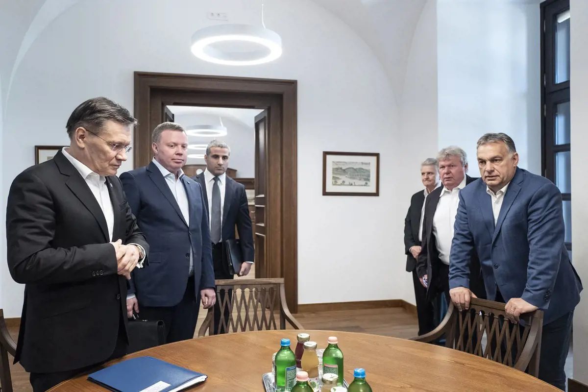 Orbán Viktor a Karmelitában fogadta az orosz Roszatom vezérigazgatóját