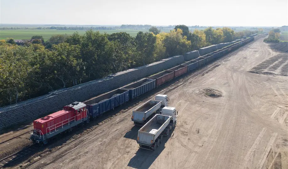 Felkészül a Budapest-Belgrád vasút: egyre inkább elmélyülnek a szerb-kínai gazdasági kapcsolatok