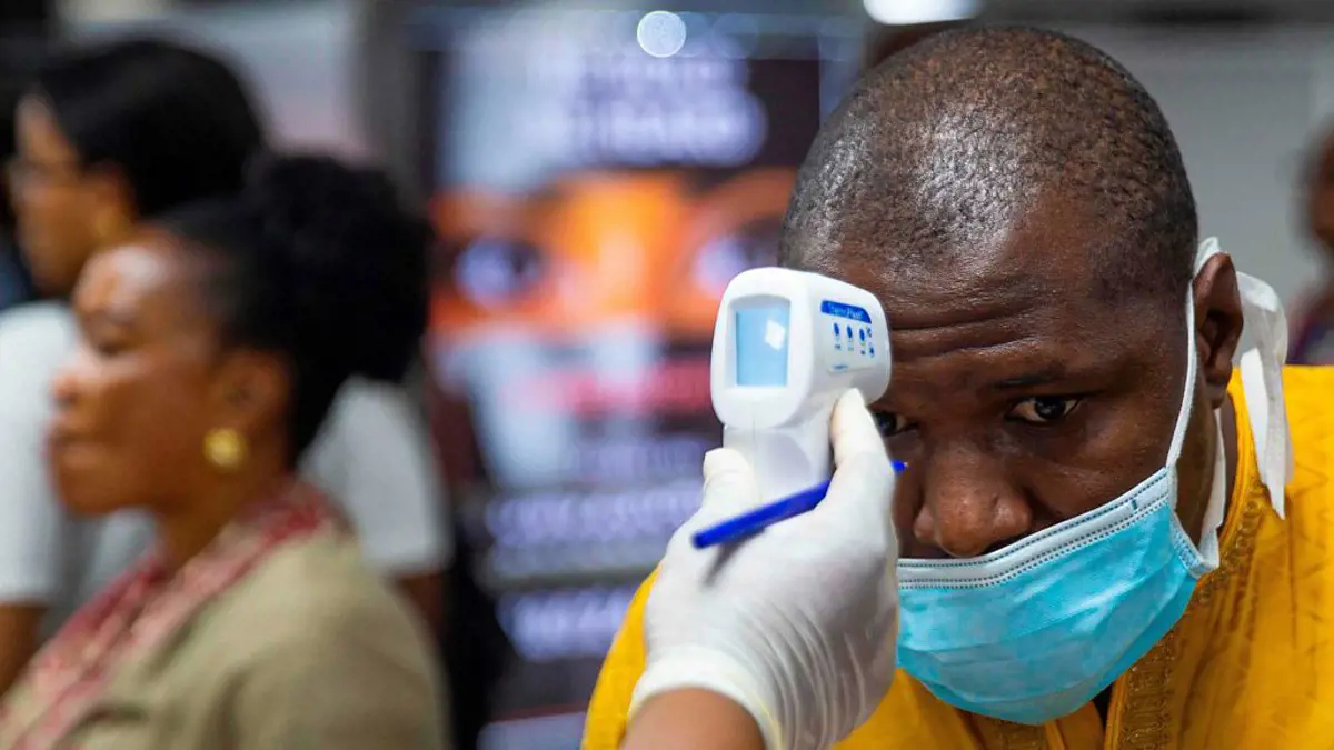 17 000 embert tartóztattak le hat nap alatt a járvány miatt Dél-Afrikában