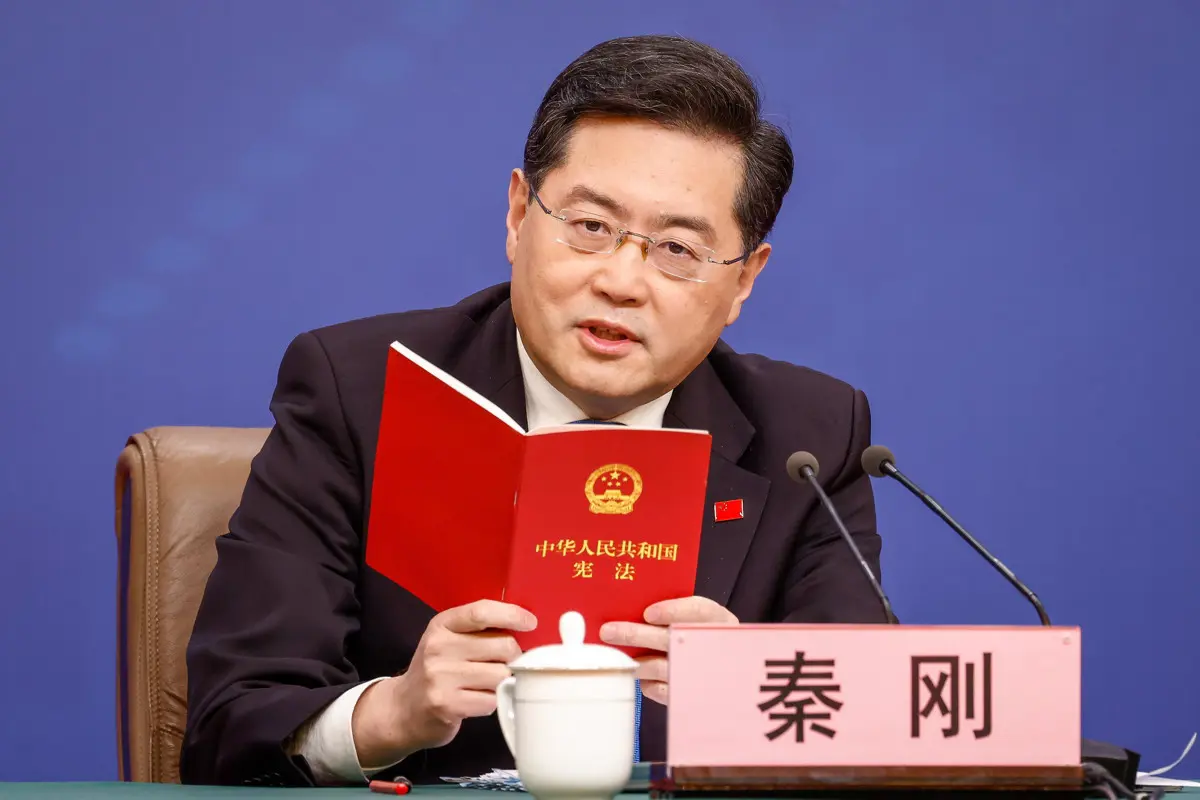 Kínai külügyminiszter: az Egyesült Államoknak "korrigálnia kell a tajvani kérdés kezelését"
