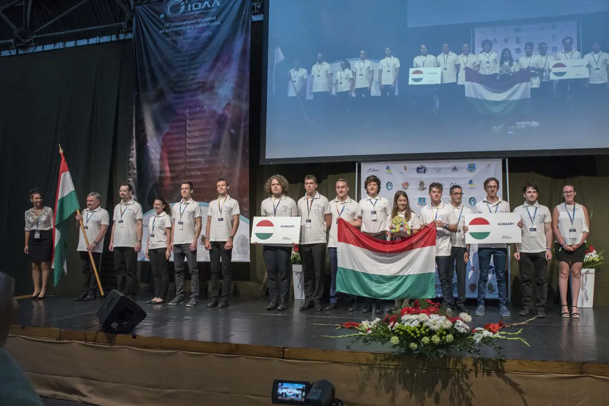 Négy bronzérmet nyertek a magyarok a Csillagászati Diákolimpián