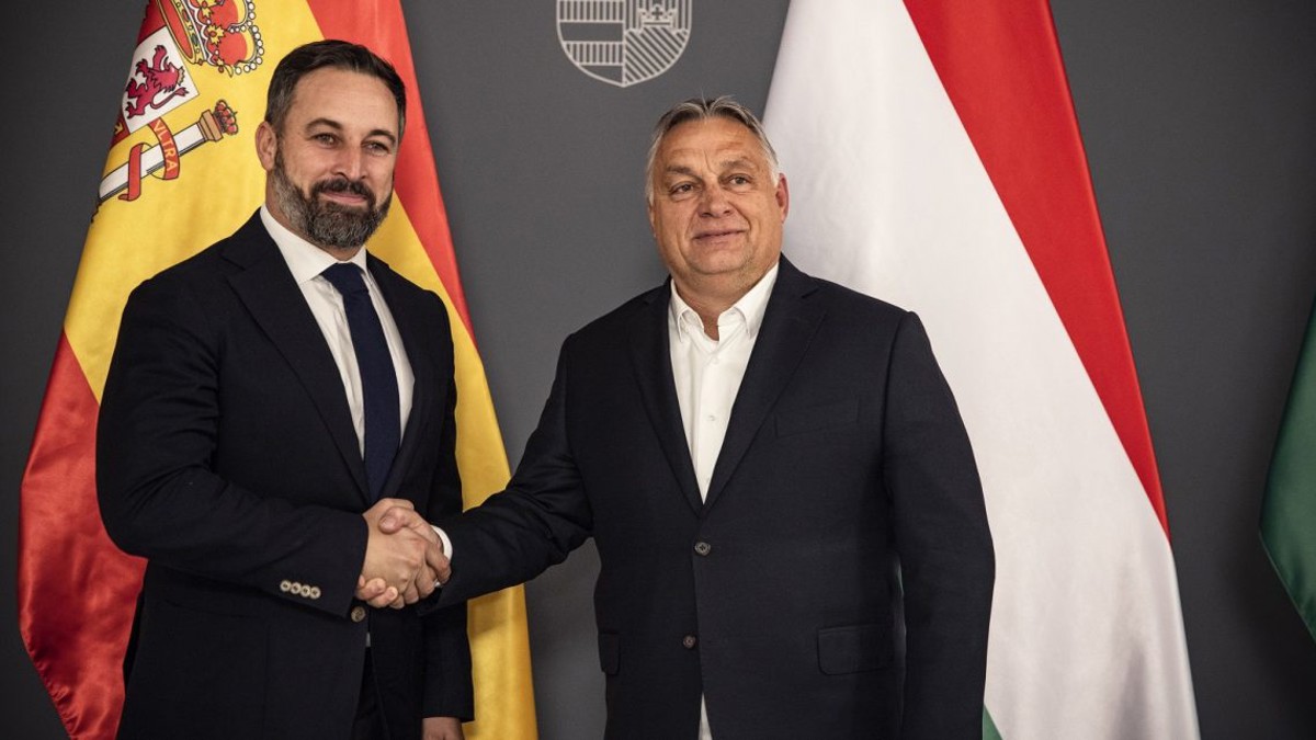 Elismerte a spanyol Vox párt, hogy Mészáros bankja 3,6 milliárdos hitelt adott a kampányukra