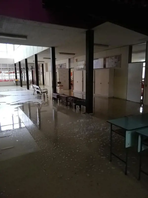 Beázott a kaposvári iskola, ezért tanítási szünetet rendeltek el
