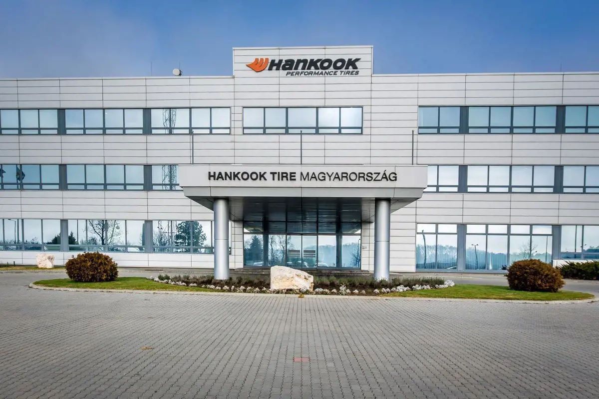 Leáll a rácalmási Hankook-gyár