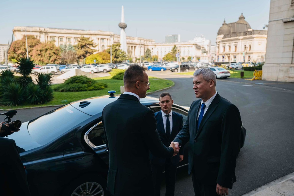 Szijjártó: A kormány mindent megtesz, hogy Románia beléphessen a schengeni övezetbe még idén