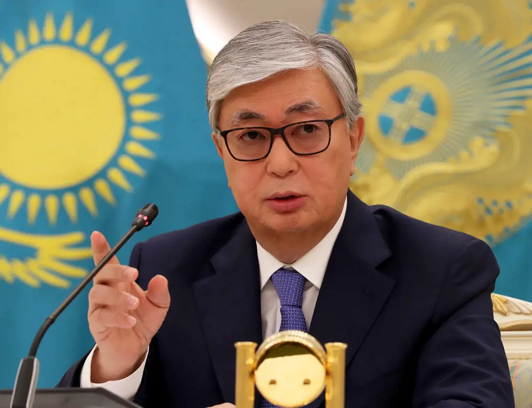 Drasztikus reformokat jelentett be a kazah elnök