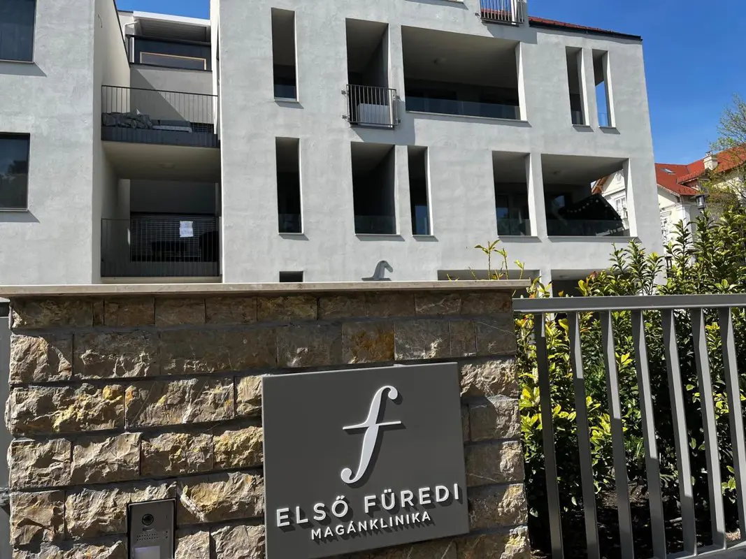 Visszakérik az uniós pénzt a Hadházy Ákos által leleplezett kutatóközpont-társasháztól