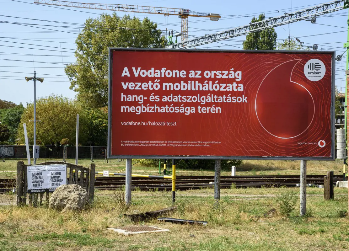 Az állam megveszi a Vodafone Magyarországot