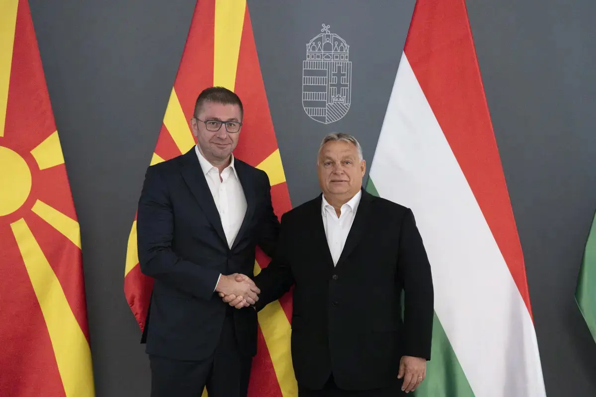 Orbán Viktor ismét a Balkán felé kormányoz, Észak-Macedóniában fog tárgyalni