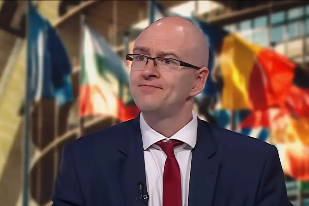 Z. Kárpát Dániel: a pénzügyi szeméttől megtisztíthatóak a devizahitel-szerződések