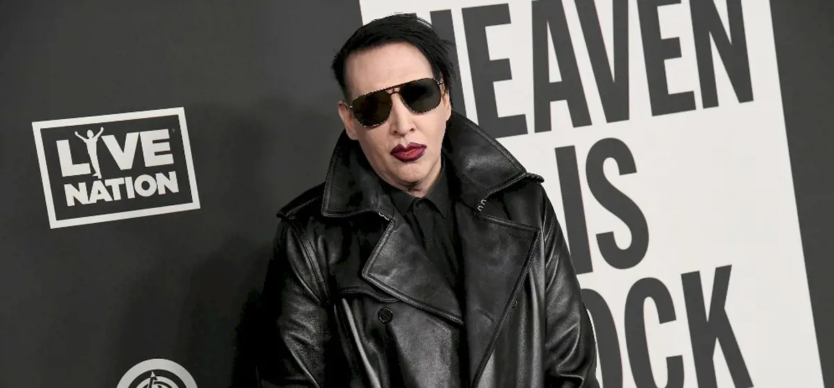 Elfogatóparancsot adtak ki Marilyn Manson ellen bántalmazás miatt