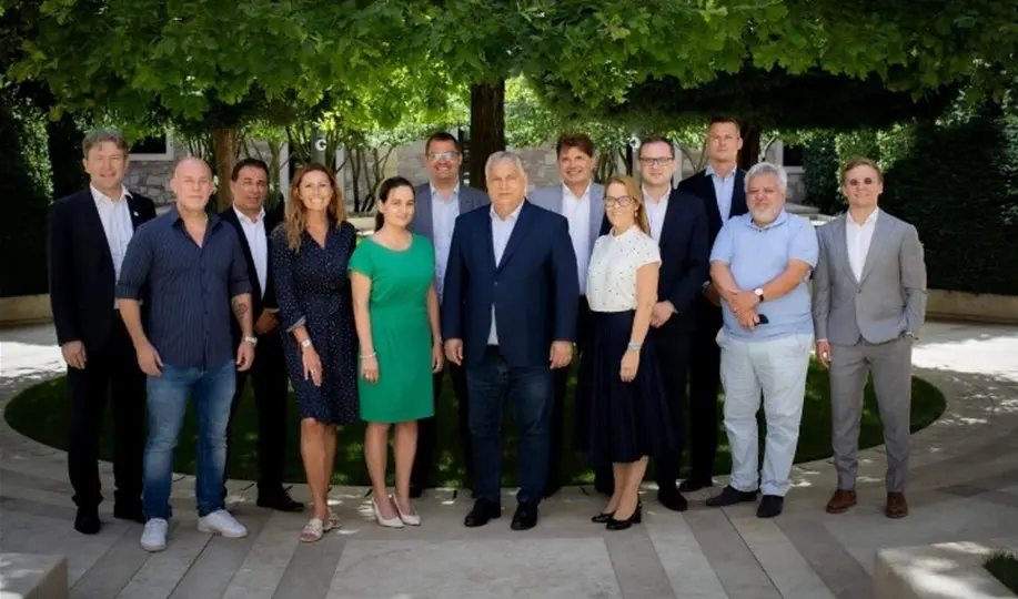 Nem akkora hülyeség a Digitális Polgári Kör – Regisztráltunk, megnéztük, mit rejt Orbán új kezdeményezése
